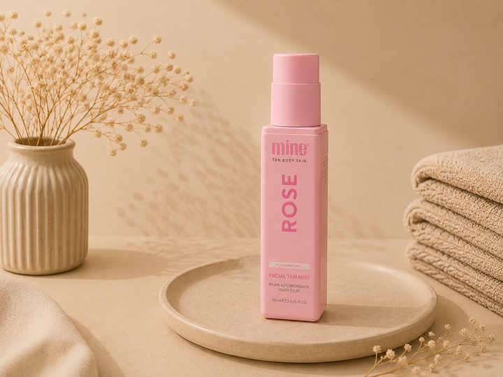 Translation missing: hu.MineTan Rose Illuminating Facial Tan Mist – Arcbarnító permet